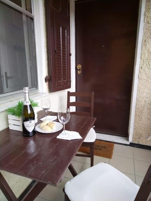 Casa Noemi, A Pochi Passi Dalle Spiagge E Dal Centro Di Arma Di Taggia. מראה חיצוני תמונה